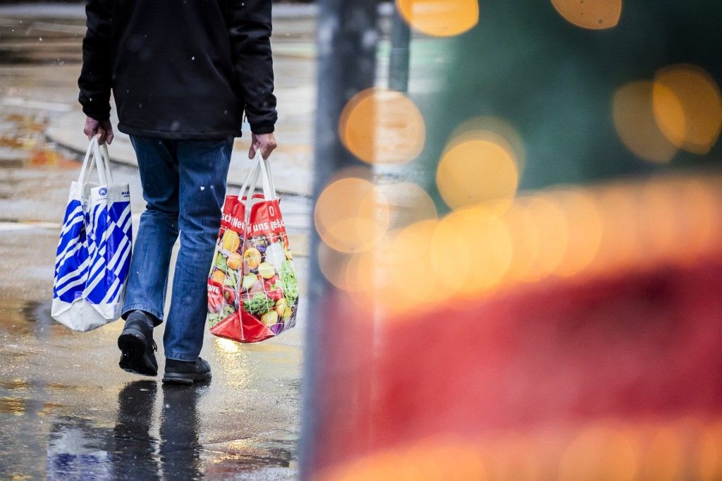 Christmas business in retail