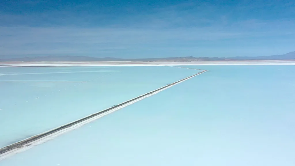 Salar de Uyuni, sósivatag, sómező, sósíkság, só, sóbánya, lítium, lítiumbánya, Bolívia, látványosság, turisztikai látványosság