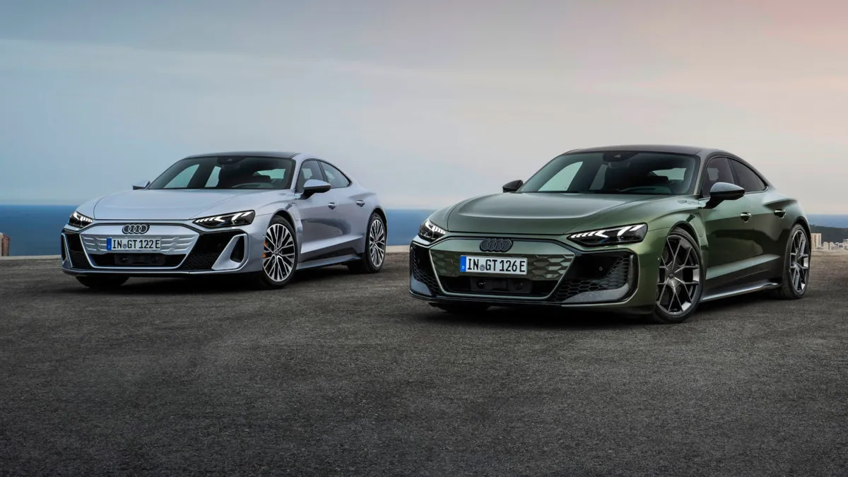Már 900 lóerő felett jár az Audi