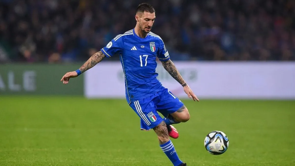 El futbolista italiano fue objeto de burlas por parte de sus compañeros tras la escandalosa eliminación del campeón de Europa