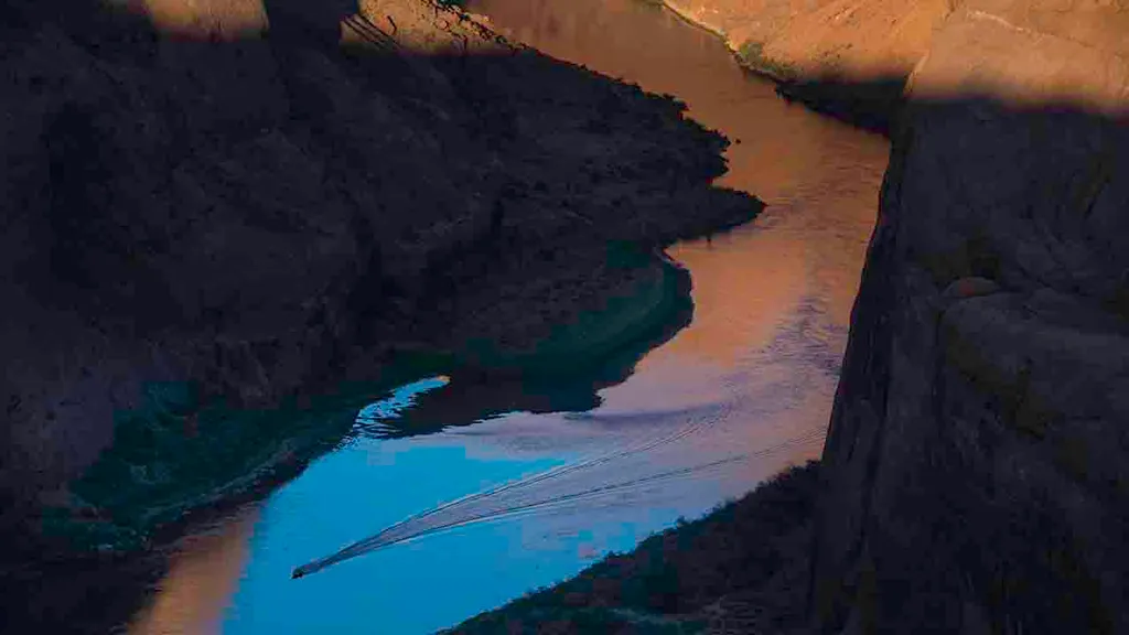 Horseshoe Bend, Colorado folyó, Arizona, Patkó-kanyar, látványosság, patkó alakú kanyarulat, Amerikai Egyesült Államok