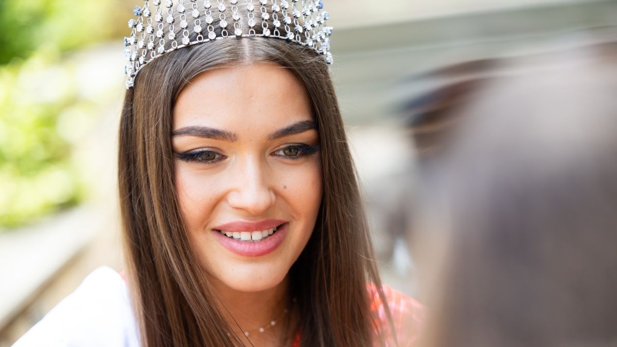 2024. évi Magyarország Szépe – Miss World Hungary szépségverseny díjazottjainak nyereményátadója, Váci terasz, Váciterasz, 2024.06.26.
