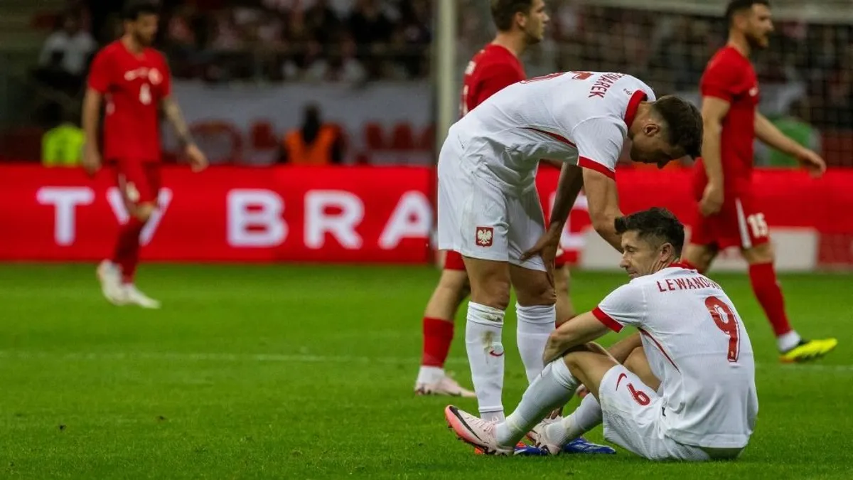 Óriási csapás a lengyeleknek: Lewandowski megsérült az Eb előtt