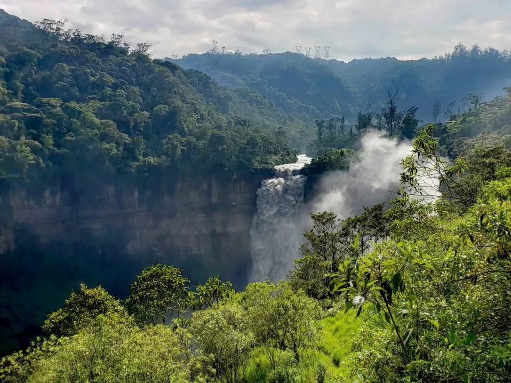 Tequendama, vízesés, 
Bogotá, Kolumbia, 
