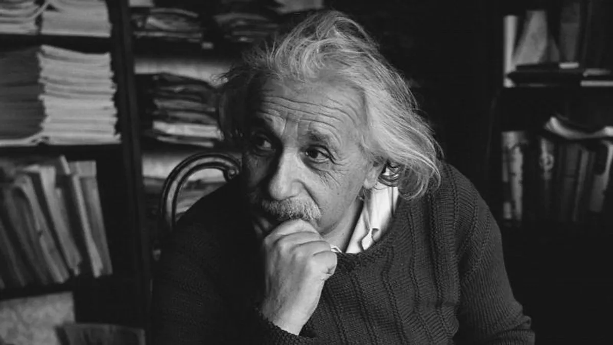 Eladó Einstein atombombalevele