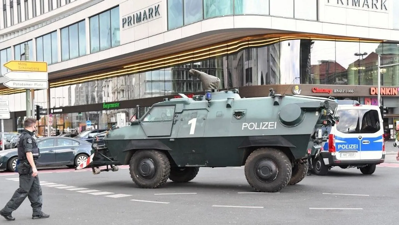 A német rendőrség folyamatos készenlétben áll a terrorista fenyegetések miatt