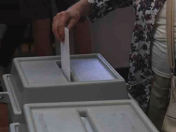 Választások2024, önkormányzati választás, európai parlamenti, választás, szavazás, szavazat, urna, szavazófülke, szavazólap, Budapest, 2024.06.09.