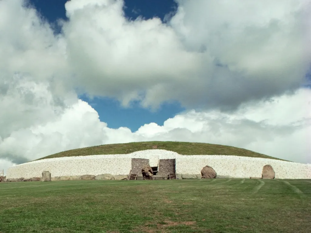 Newgrange, Műemlék, Írország,