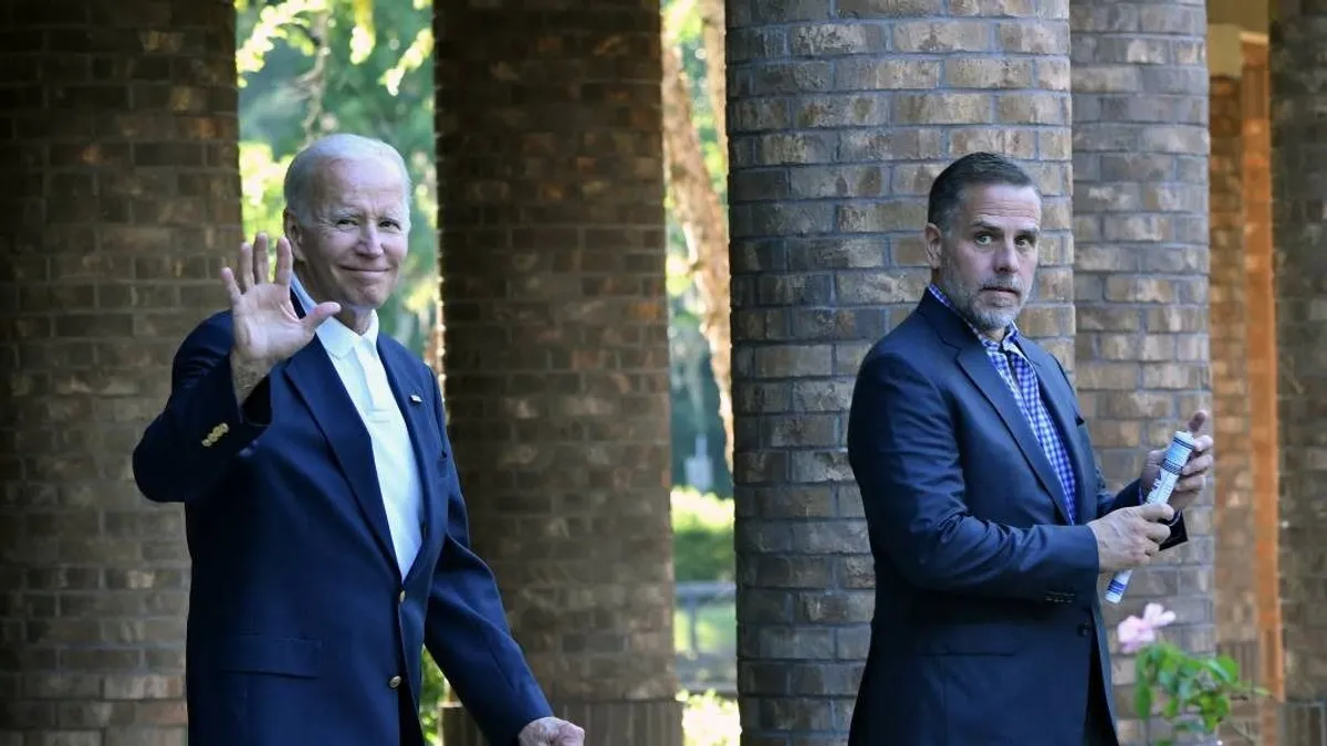Megkezdődött Joe Biden fiának bírósági büntetőtárgyalása