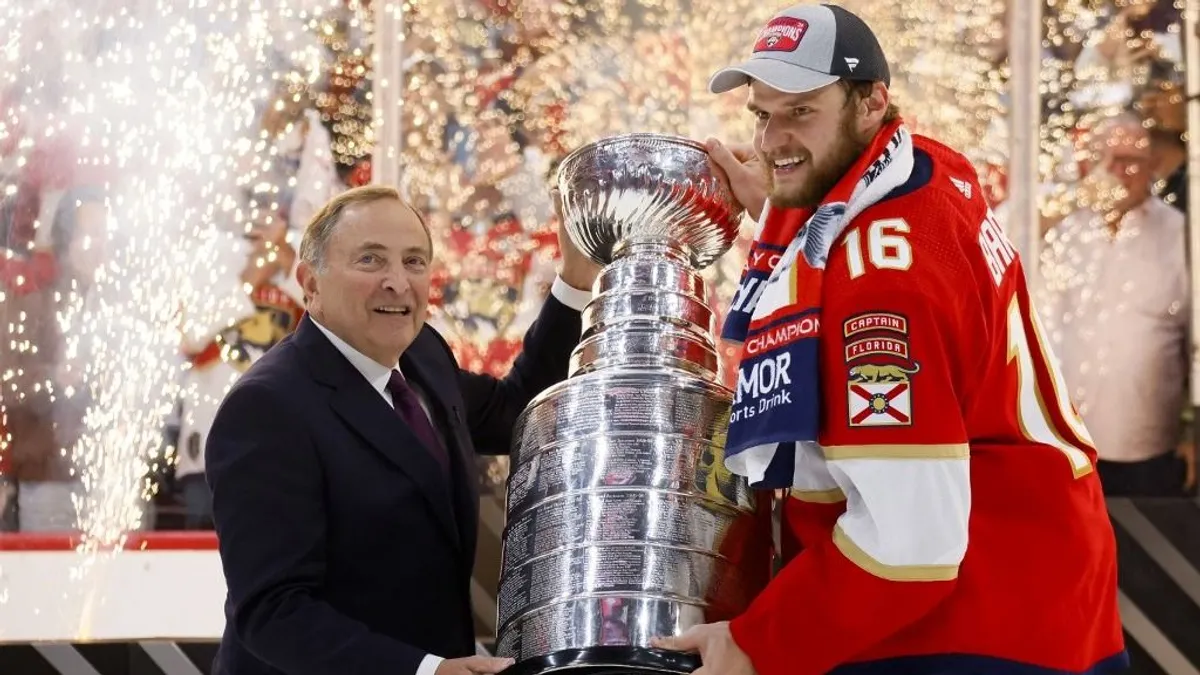 Történelmi siker, új győztest avattak az NHL-ben