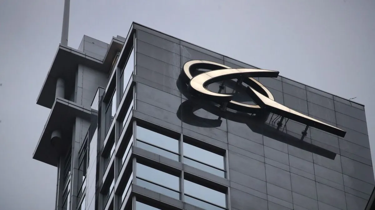Nem kockáztatja a büntetőeljárást, inkább fizet a Boeing