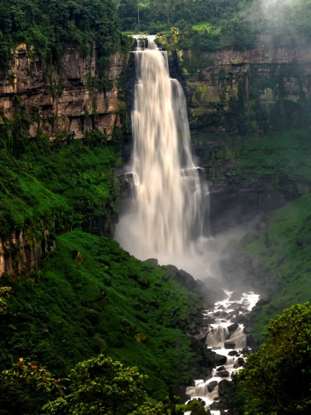 Tequendama, vízesés, 
Bogotá, Kolumbia, 
