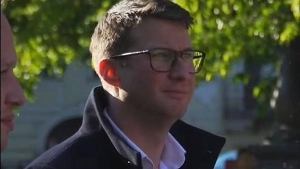 Böröcz László: Toljuk meg a végét is!
