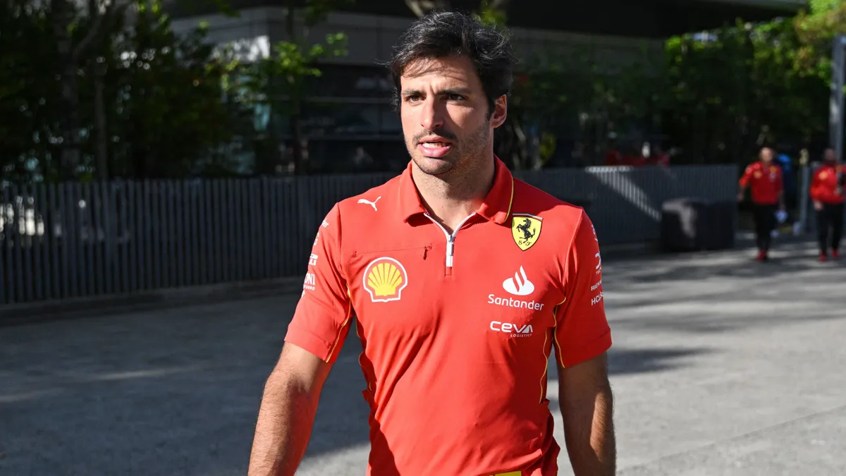 Carlos Sainz az életét kockáztatta, mielőtt kórházba ment