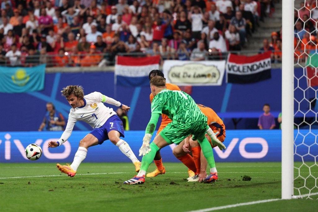 Football: UEFA Euro 2024 - 1st round day 2: Group D Netherlands v France