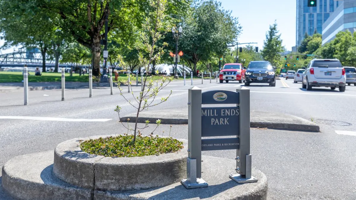 Alig több mint 60 centiméter átmérőjű ez a park