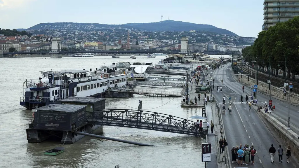 Az áradó Duna Budapestnél, árvíz, áradóDuna, árvízBudapest, 2024.06.08.