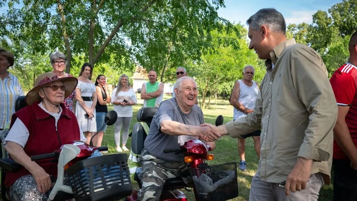Lázár János: Csak a Fidesz-KDNP jelöltjei azok, akiknek Brüsszelben is Magyarország az első