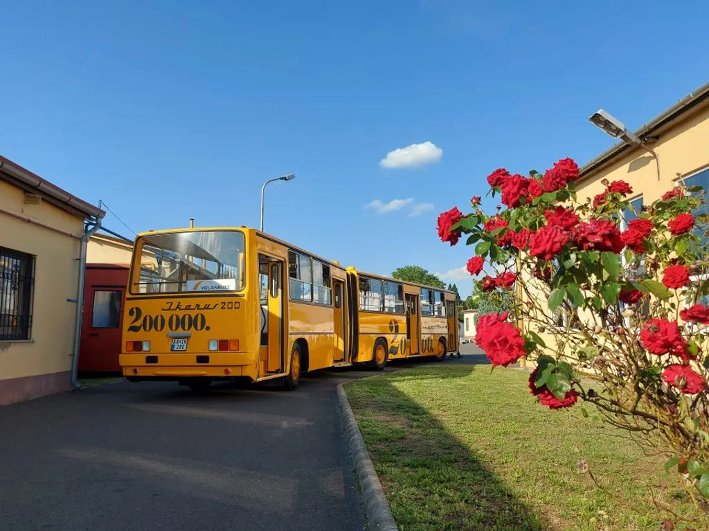 Képeken a Volánbusz-retrónap Hatvanban, Volánbuszretrónap Hatvan, 2024.06.08.