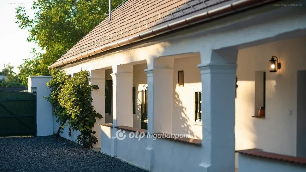 Rusztikus parasztház felújítva keresi új tulajdonosait