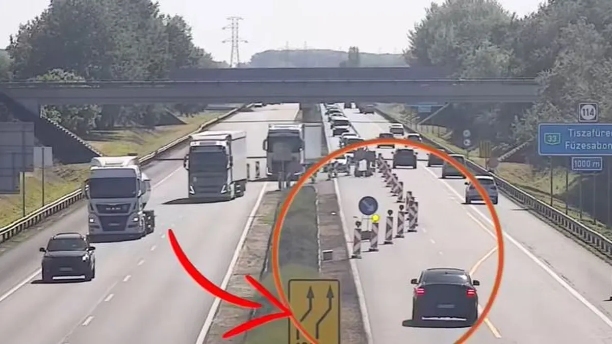 Bowlinggolyóként repült a terelőbóják közé az M3-ason egy sofőr - videó