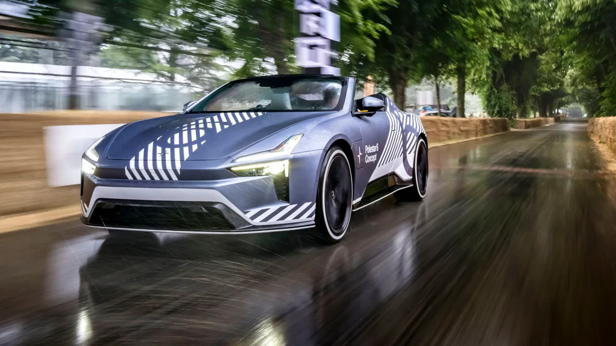 Válságban van, de inkább a még nem gyártott roadsterét fokozza a Polestar