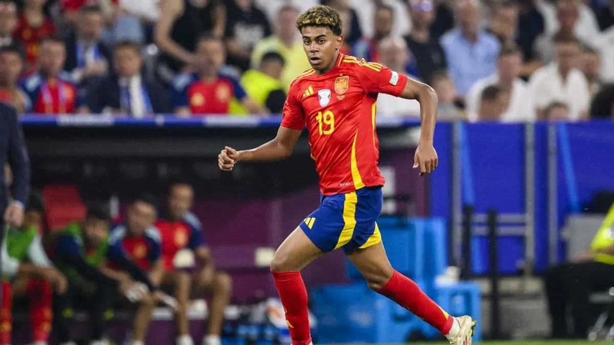Zseniális felvétel került elő a spanyol válogatott tinisztárjáról - videó
