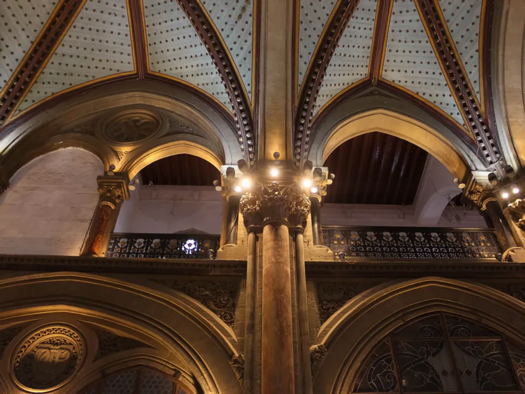 Mumbai, India, Chhatrapati Shivaji Terminus, vasút, vasútállomás