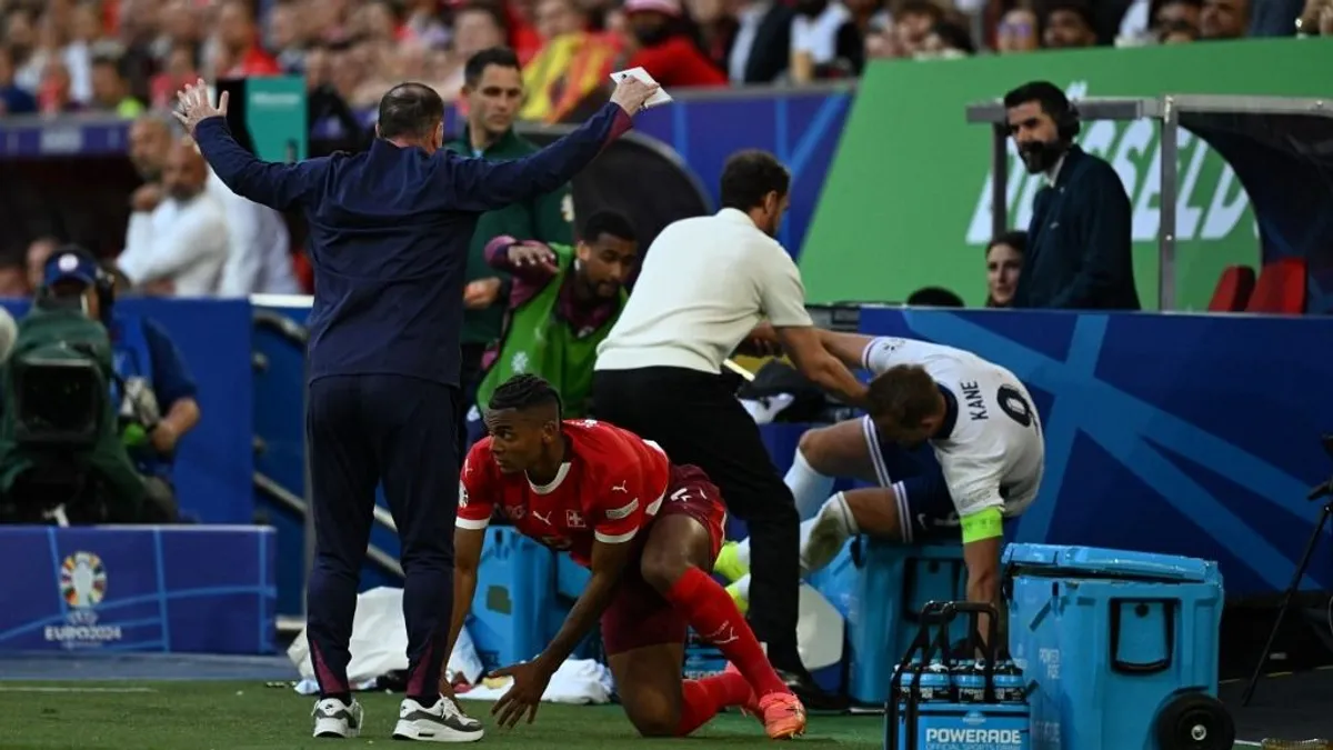 Brutálisan felrúgták Harry Kane-t, nekiütközött a saját edzőjének