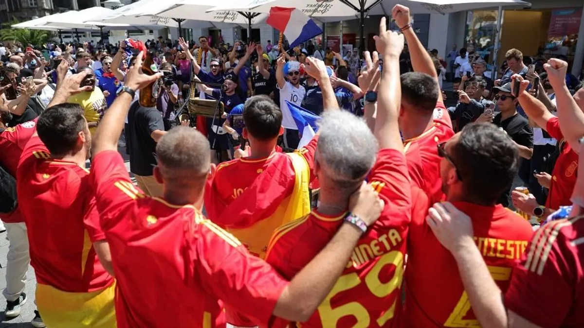 Botrány tört ki a spanyol-francia Eb-elődöntő előtt