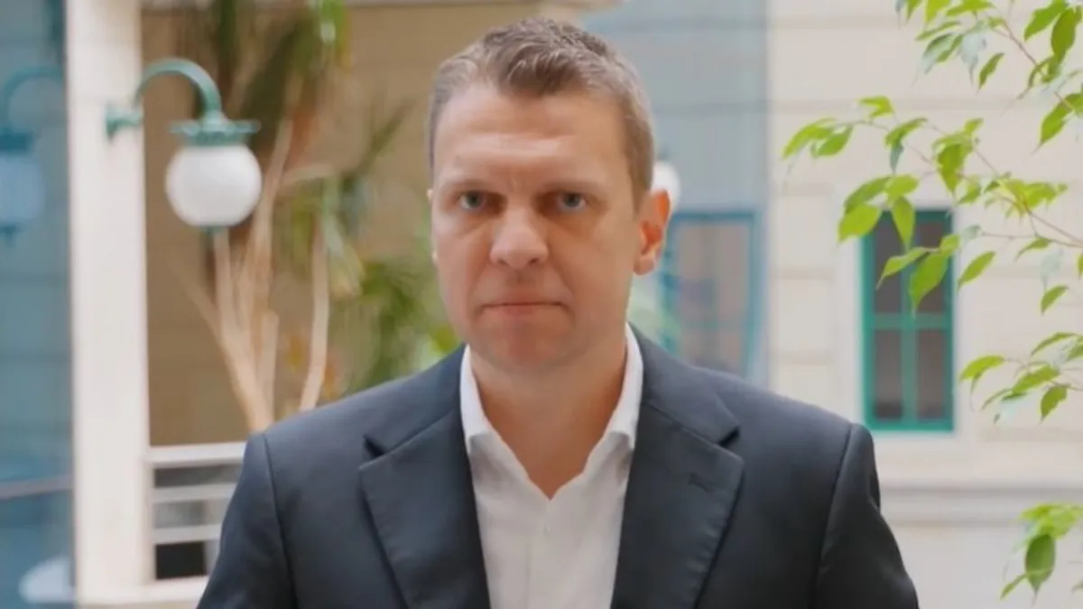 Menczer Tamás: A csatatéren nincs megoldás, ott csak halottak vannak