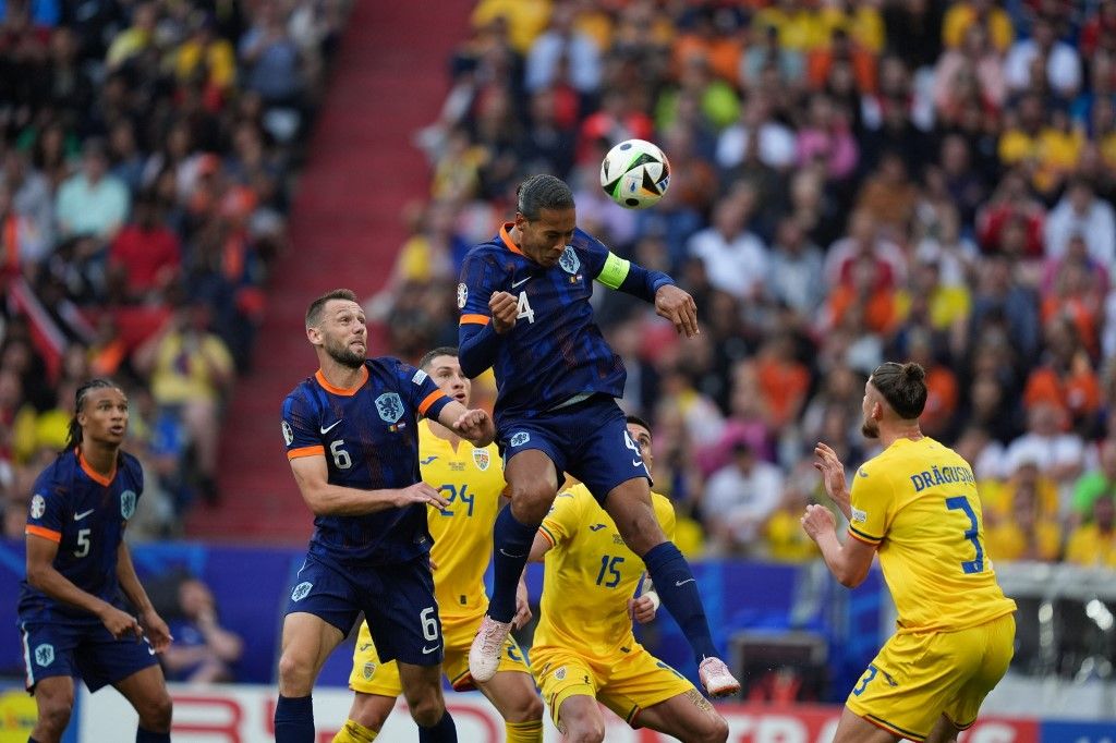 Romania v Netherlands: Round of 16 - UEFA EURO 2024, Virgil Van Dijk,