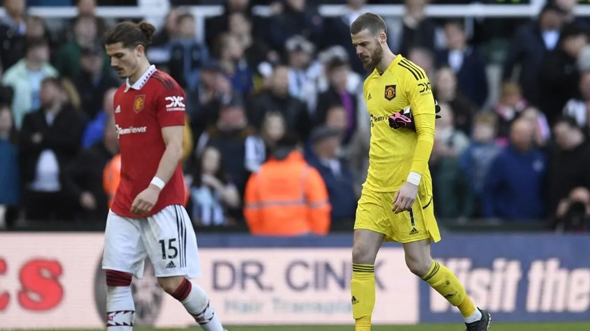 Egyetlen feltétellel hajlandó visszatérni a Manchester Unitedhez a csapat korábbi sztárja