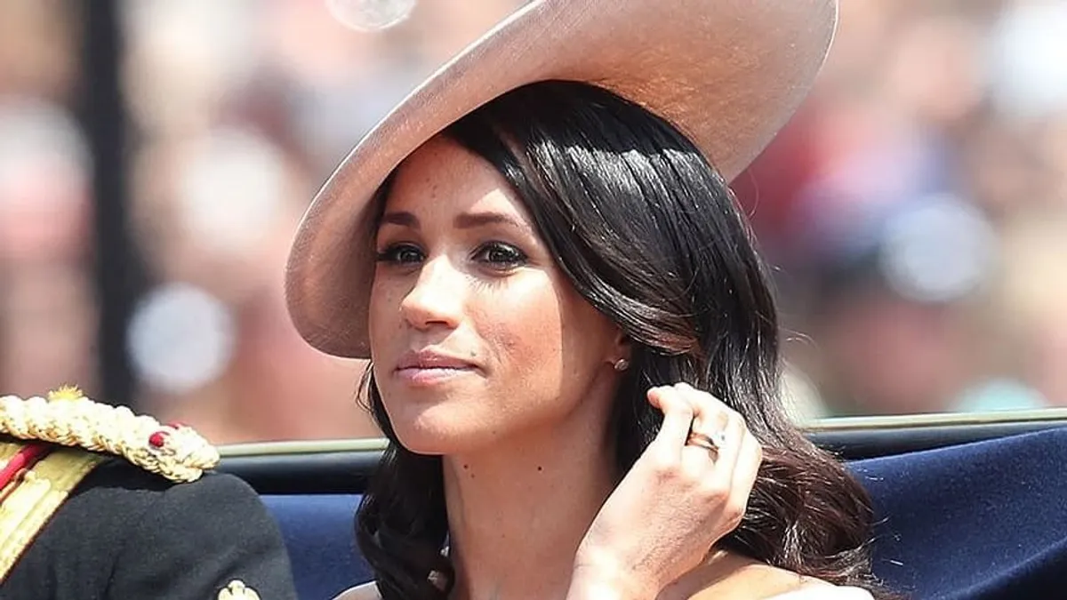 Meghan Markle bosszút áll a királyi családon
