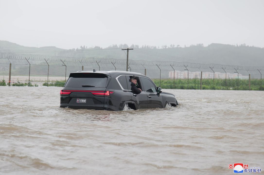 Észak,Korea,árvíz