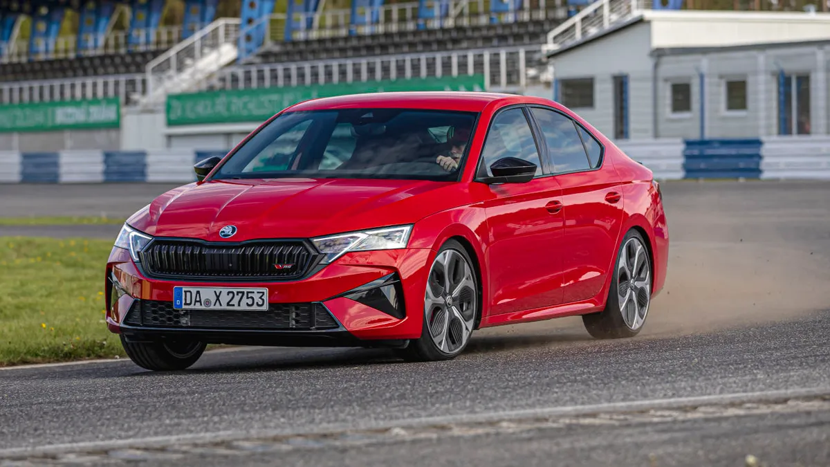 A gyári ralipilótának bejött a Škoda Octavia RS