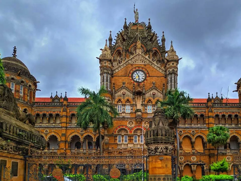 Mumbai, India, Chhatrapati Shivaji Terminus, vasút, vasútállomás