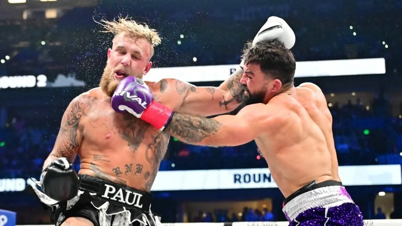 Jake Paul v Mike Perry
