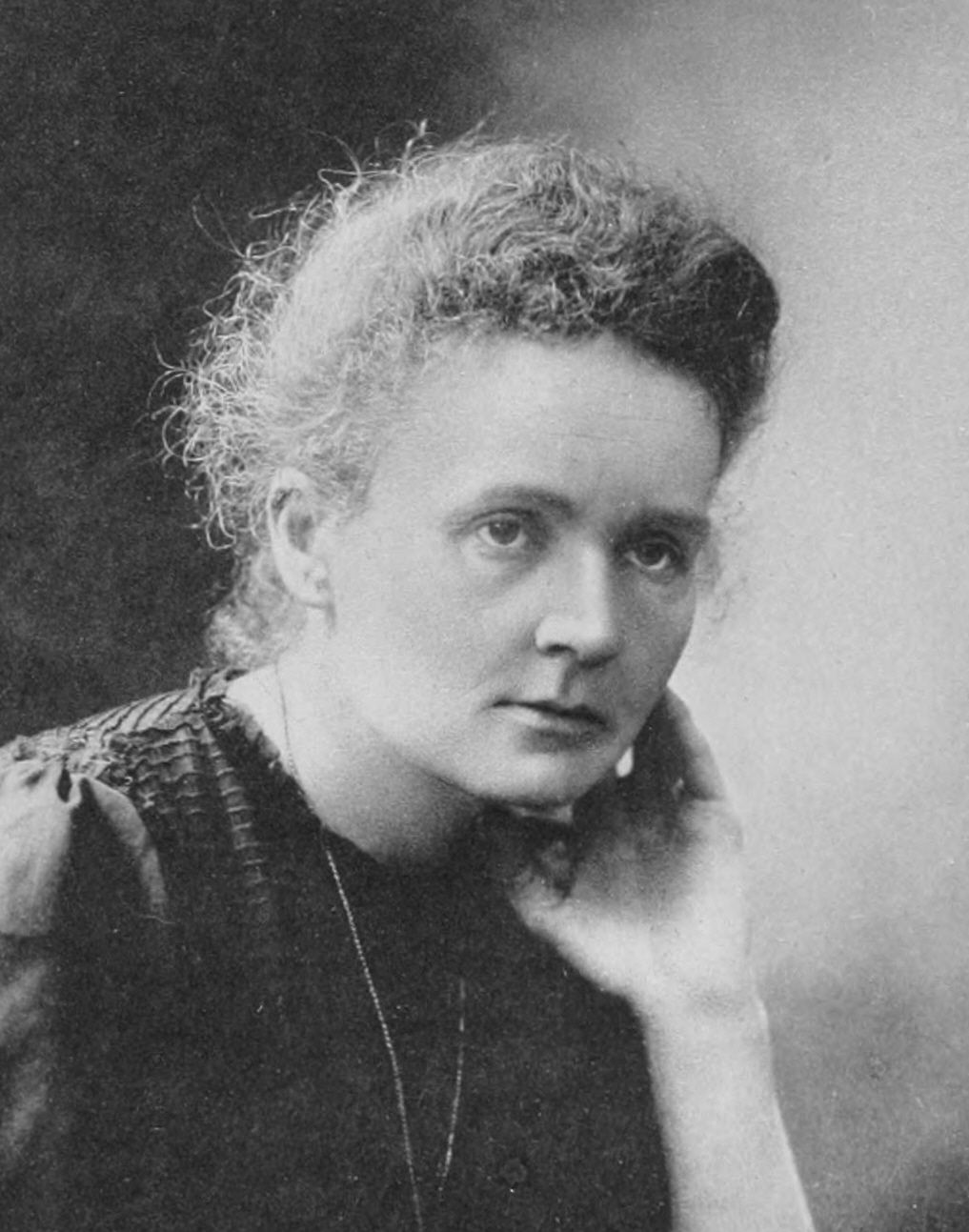 Marie Curie (1898)