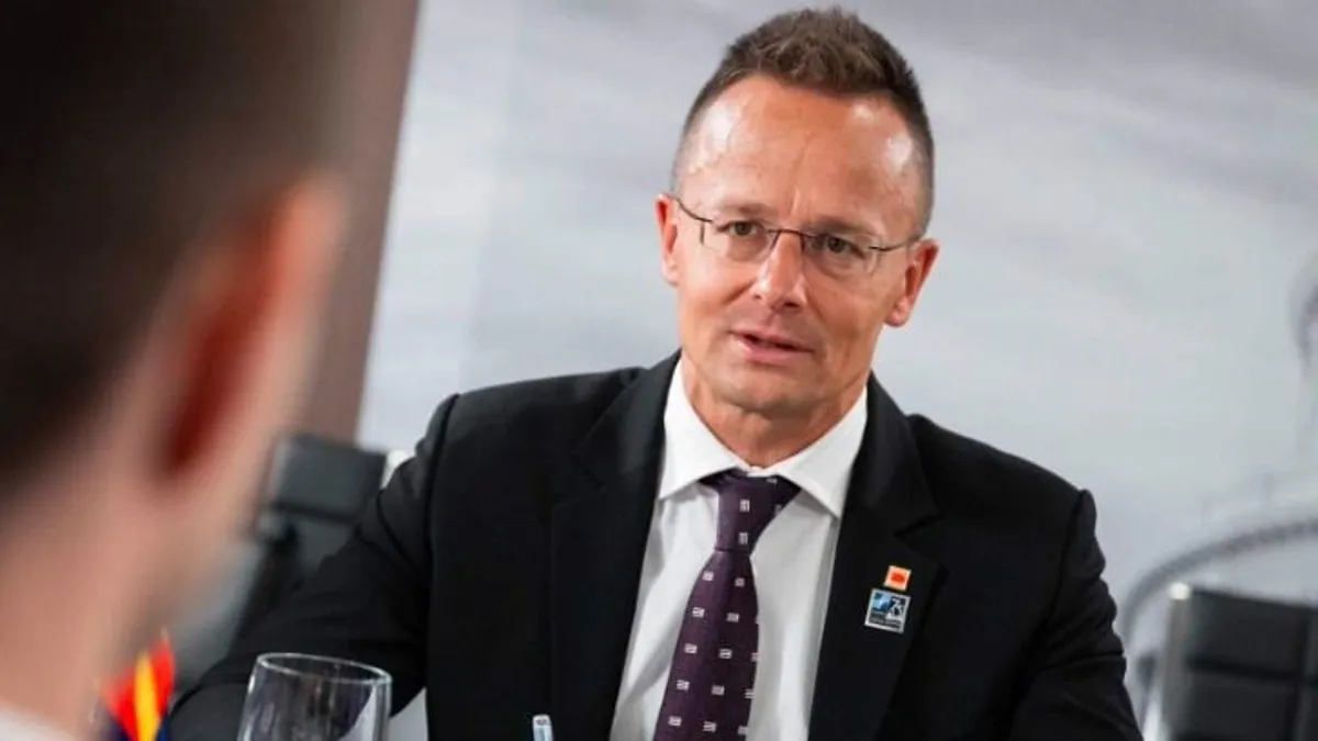 Hatalmas tragédia lenne a NATO Kína-ellenes blokká válása