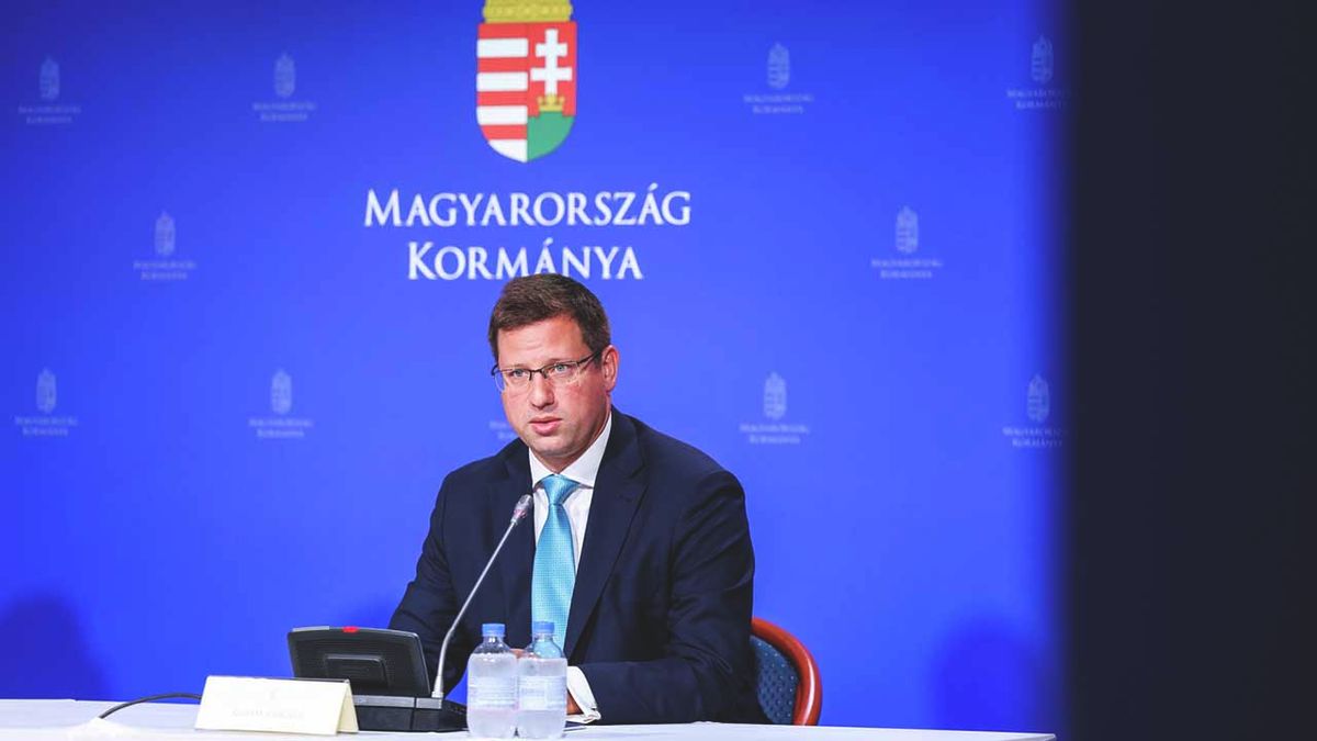 kormányinfó, 2024.07.08., Gulyás Gergely Miniszterelnökséget vezető miniszter, Vitályos Eszter kormányszóvivő, 