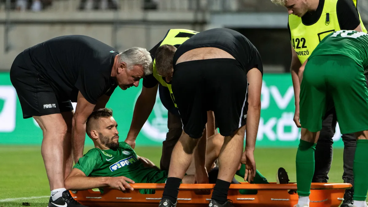 Súlyosan megsérült a magyar válogatott focista