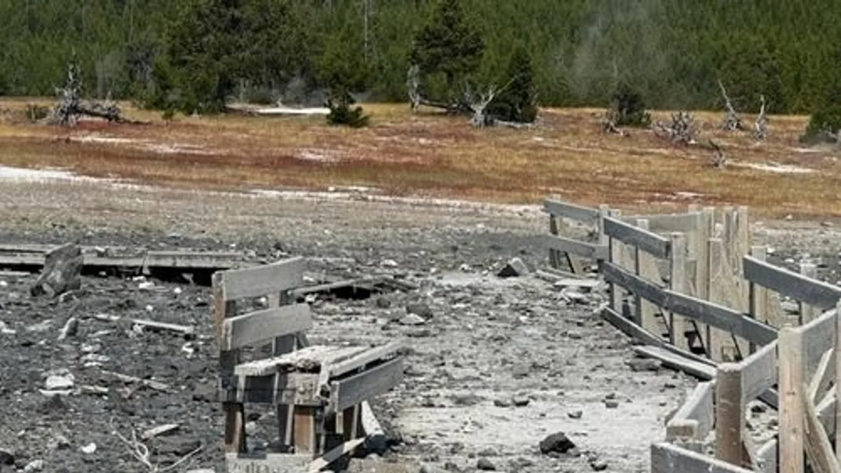Ritka robbanás rázta meg a  Yellowstone Nemzeti Parkot
