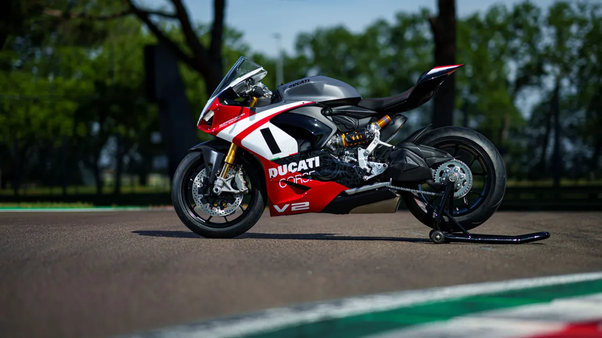 13 év után búcsúzik a Ducati Superquadro blokkja