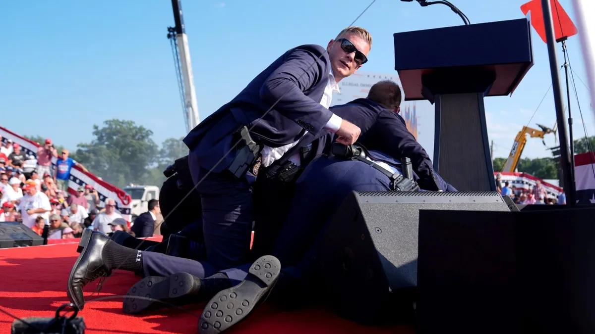 Hiába kértek nagyobb védelmet Trumpnak, a titkosszolgálat nem lépett