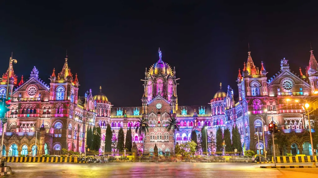 Mumbai, India, Chhatrapati Shivaji Terminus, vasút, vasútállomás