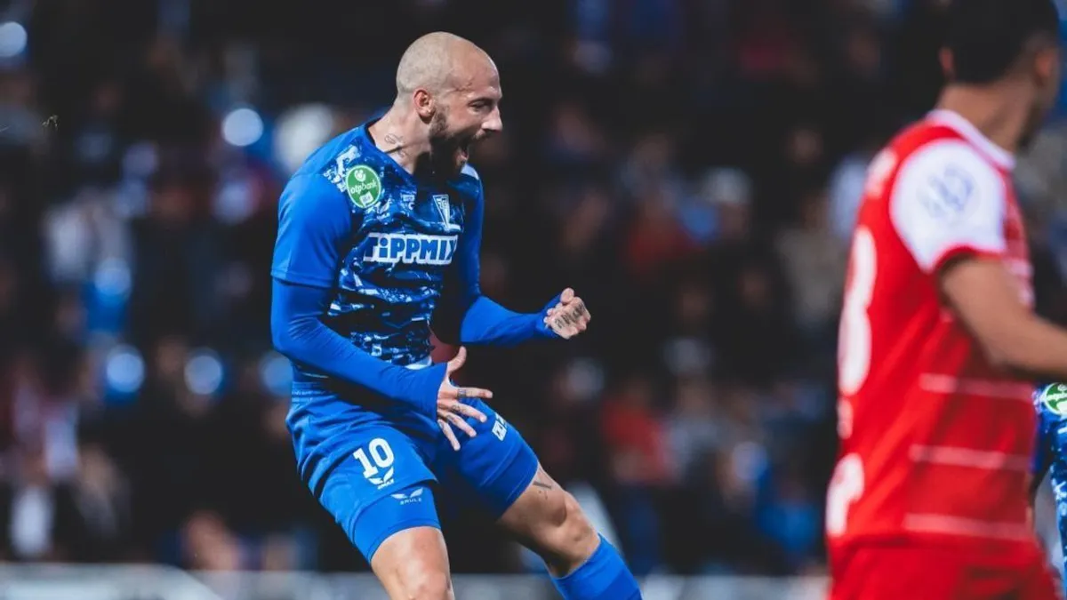 Az Újpest kirúgta a francia focistát, aki marad az NB I-ben
