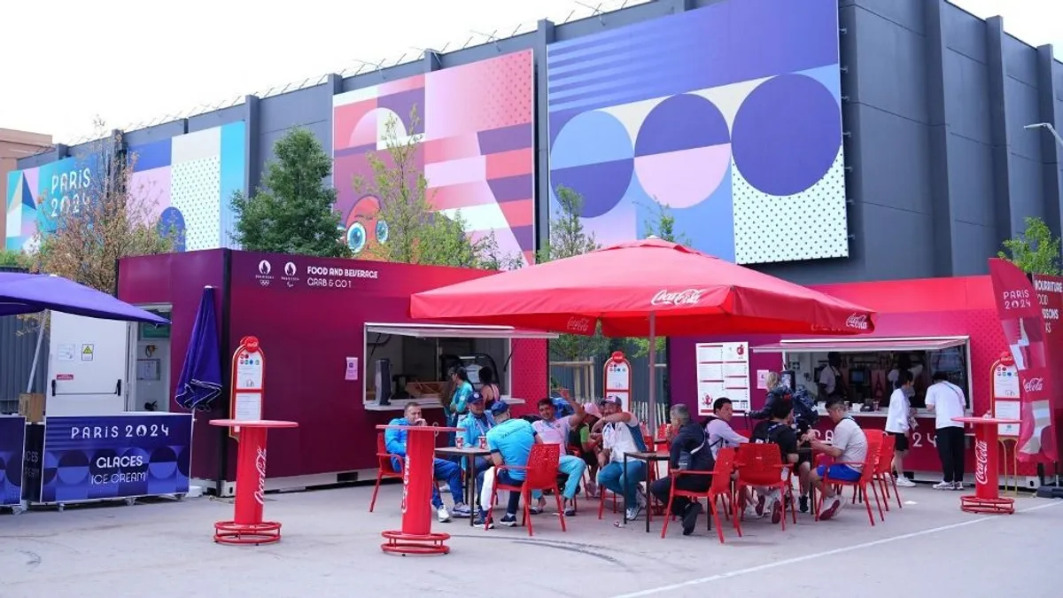 Újabb botrány az olimpiai faluban: nyers hússal etetnék a sportolókat a franciák