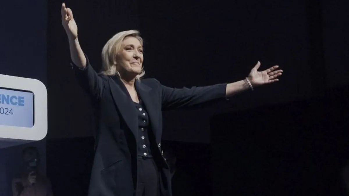 Marine Le Pen normális Franciaországot akar, Macron a szélsőballal összefogva megpróbálja megakadályozni – ORIGO