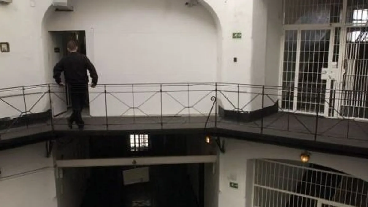 Ápolónőre támadt egy rab a szegedi Csillag börtönben